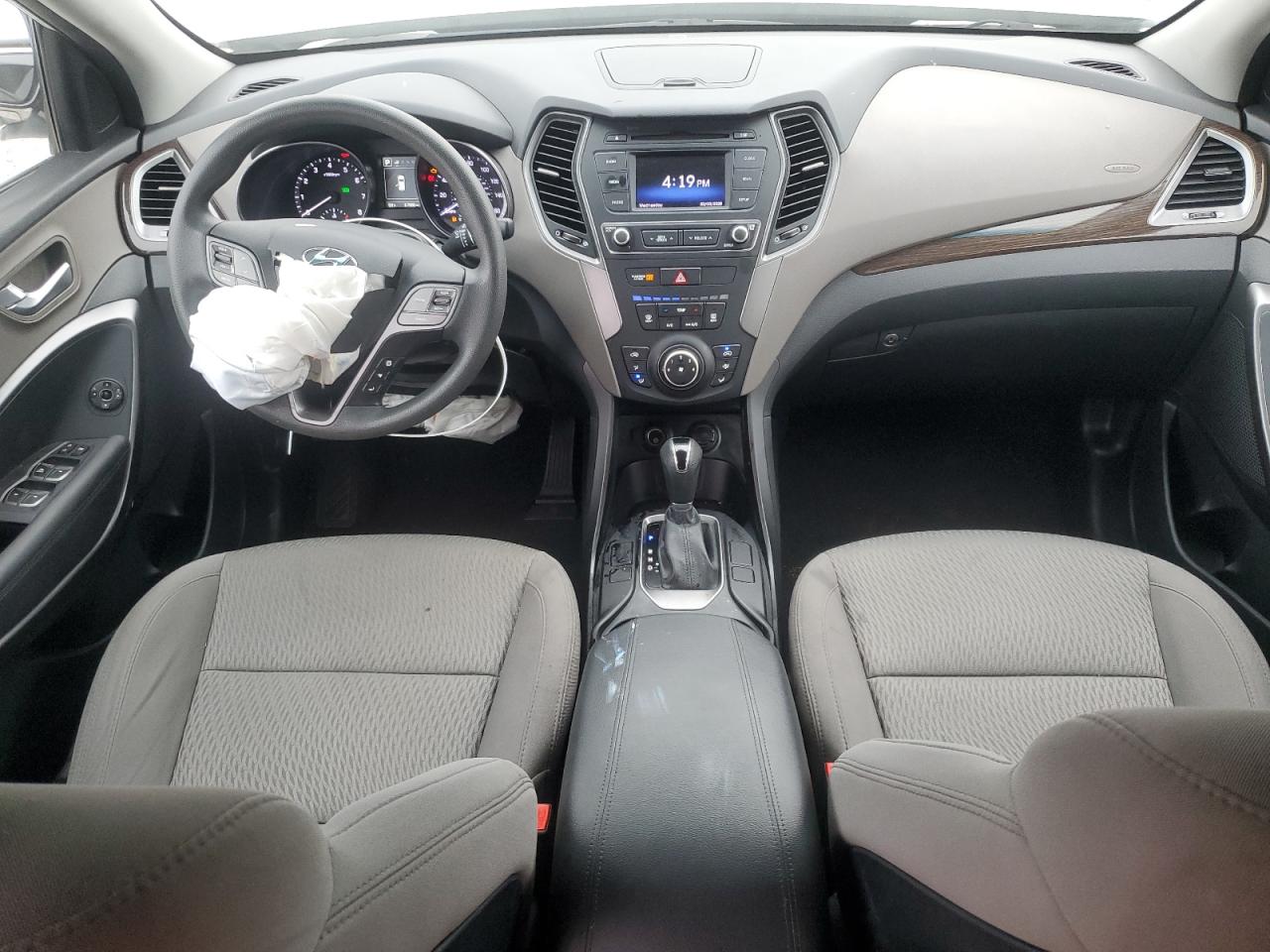 2018 Hyundai Santa Fe VIN 5NMZT3LB6JH101428 Copart auction photo, front end damage thumbnail 8