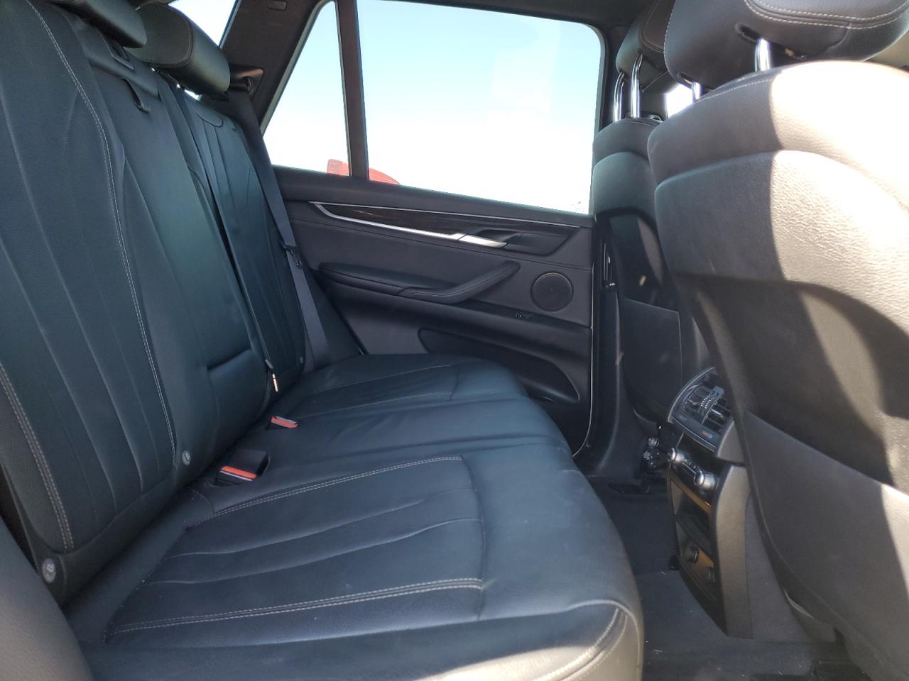 2018 BMW X5 VIN 5UXKT0C56J0W02859 Copart auction photo, rear end damage thumbnail 11