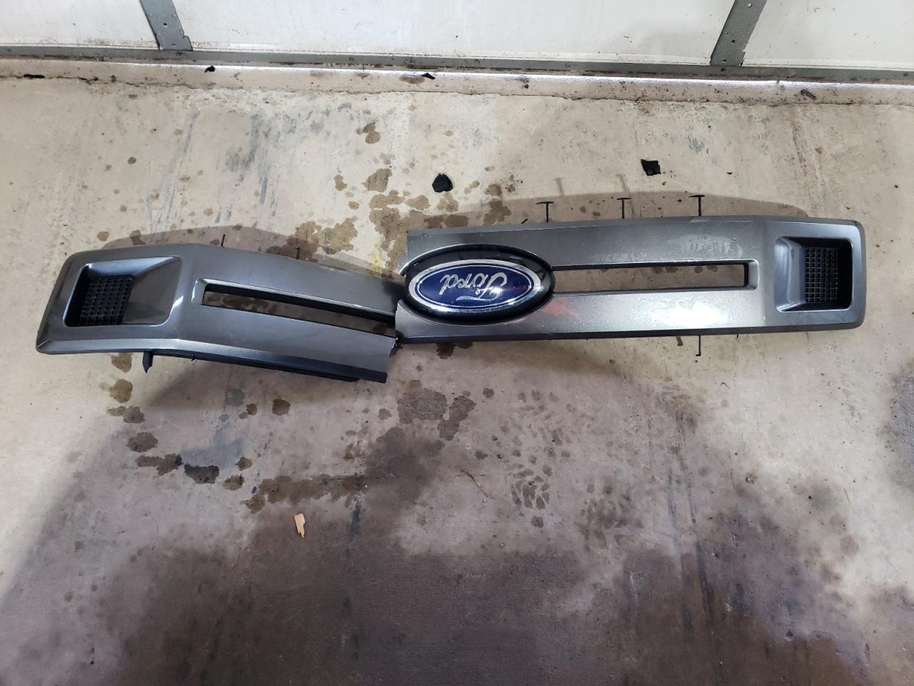 2018 Ford F-150 VIN 1FTEW1EP2JFD51068 Copart auction photo, side / front end damage thumbnail 12