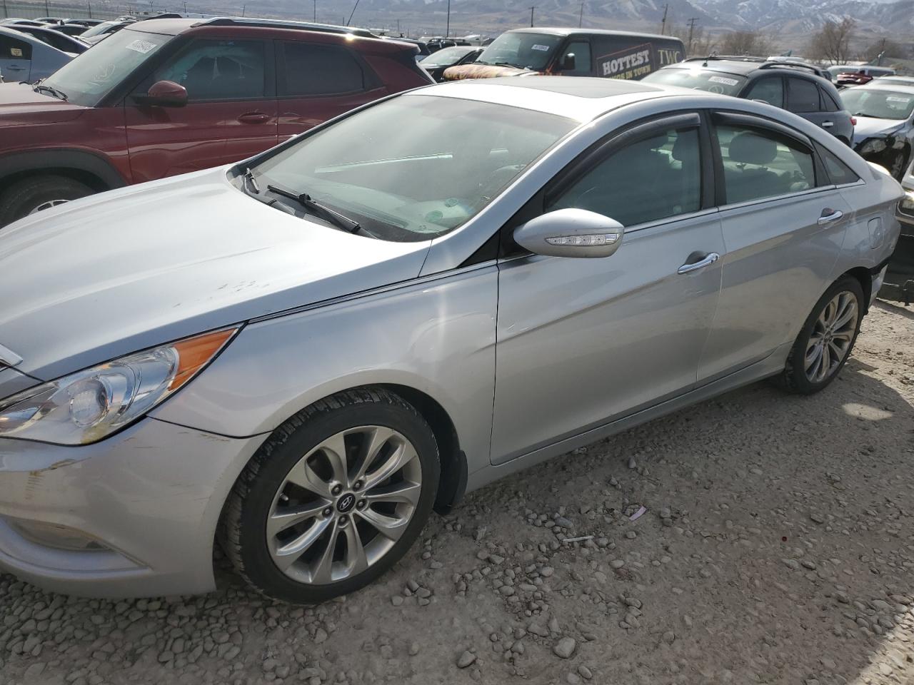 2013 Hyundai Sonata VIN 5NPEC4AB7DH557324