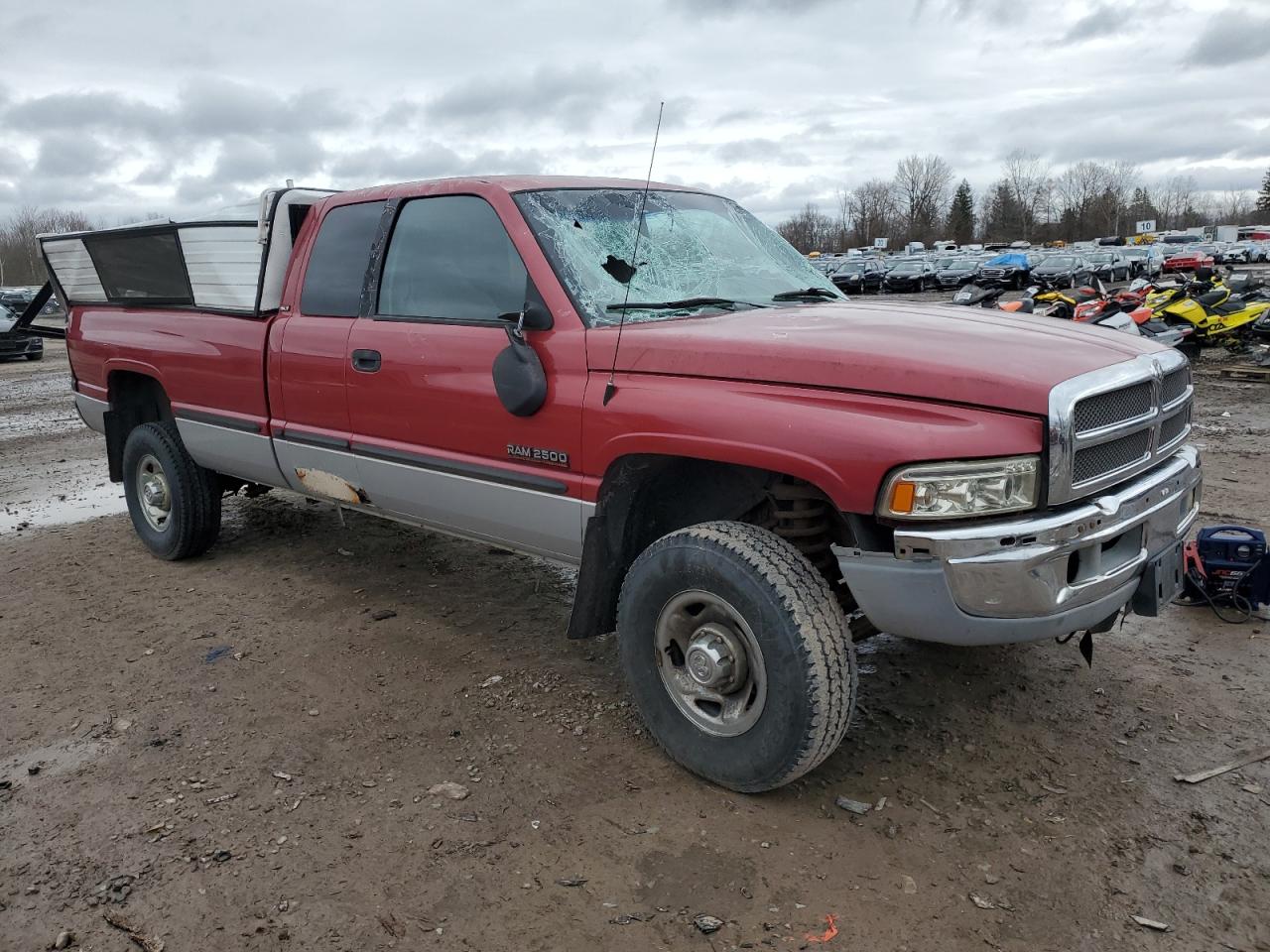 1999 Dodge RAM VIN 1B7KF2367XJ566373 Copart auction photo, all over damage thumbnail 4