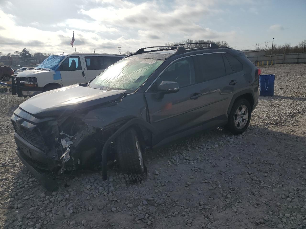 2020 Toyota RAV 4 VIN 2T3P1RFV2LW106551