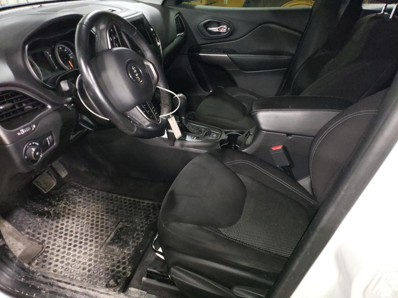 2019 Jeep Grand Cherokee VIN 1C4PJMCB7KD117800 Copart auction photo, all over damage thumbnail 7