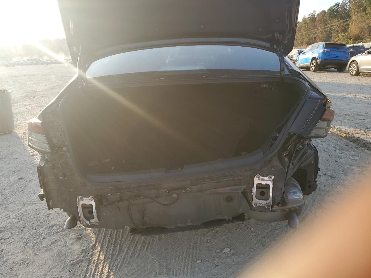 2024 Honda Accord VIN 1HGCY1F25RA036618 Copart auction photo, rear end / minor dent/scratches damage thumbnail 6