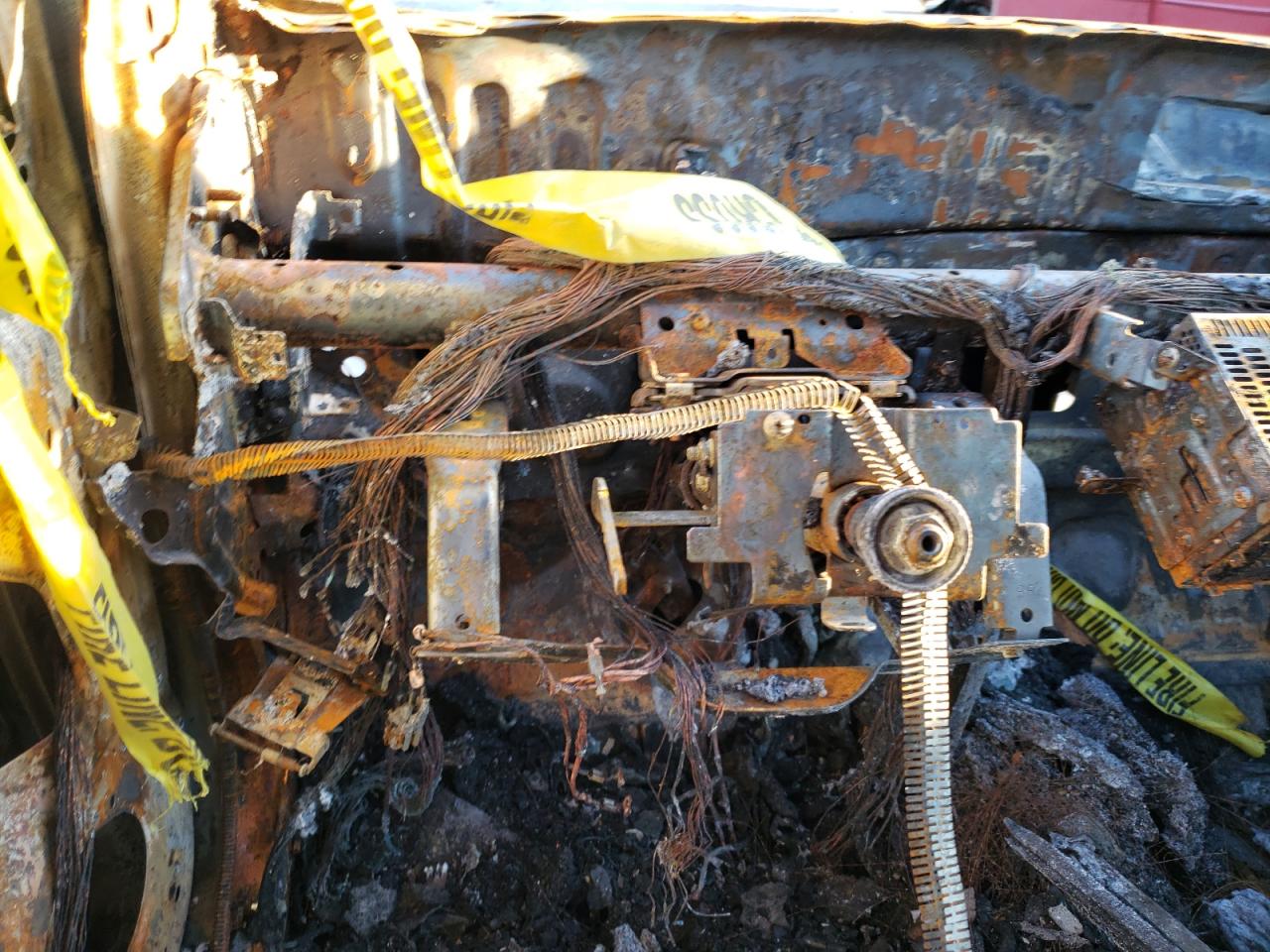 2013 Nissan Versa VIN 3N1CN7AP7DL864154 Copart auction photo, burn - engine / burn damage thumbnail 9