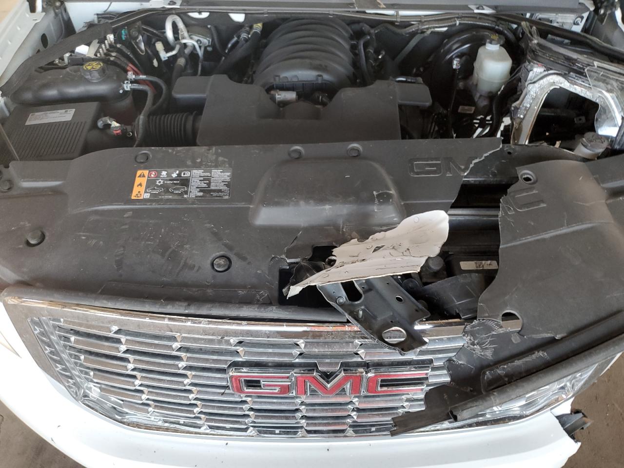 2018 GMC Yukon VIN 1GKS2CKJ2JR381586 Copart auction photo, front end / undercarriage damage thumbnail 12