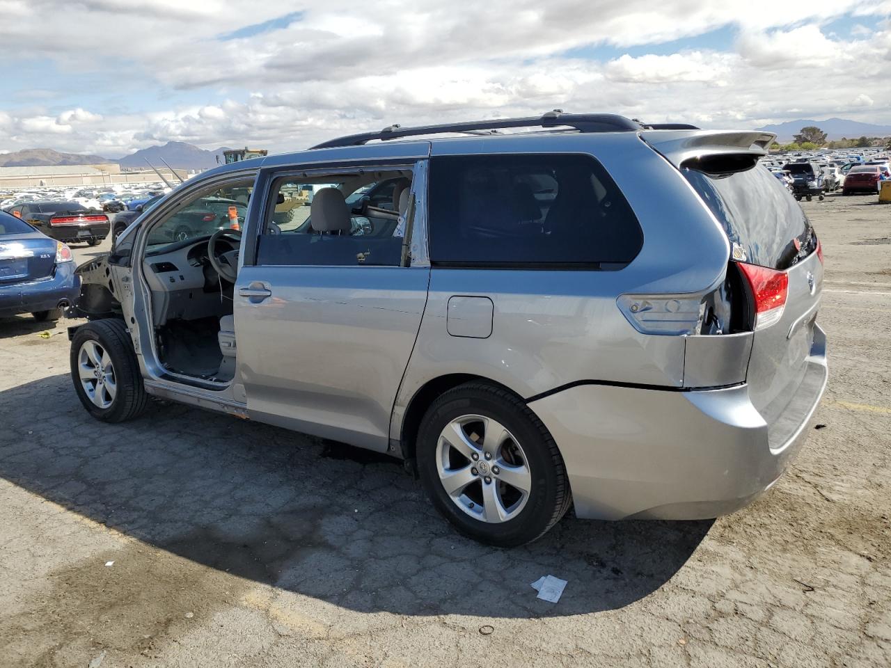 2013 Toyota Sienna VIN 5TDKK3DC2DS313207 Copart auction photo, all over damage thumbnail 2