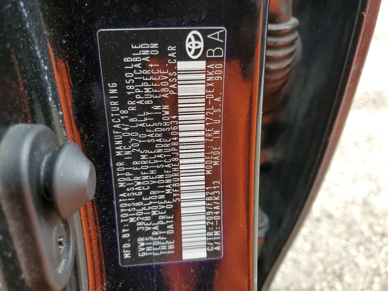 2018 Toyota Corolla VIN 5YFBURHE8JP840634 Copart auction photo, frame damage / front end damage thumbnail 12