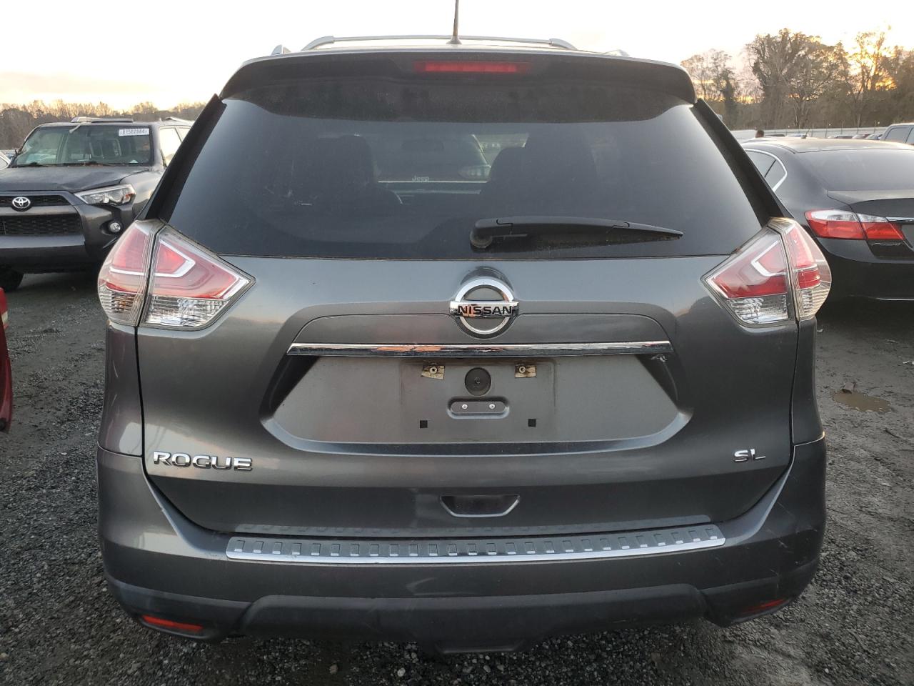 2016 Nissan Rogue VIN 5N1AT2MT7GC917257 Copart auction photo, front end damage thumbnail 6