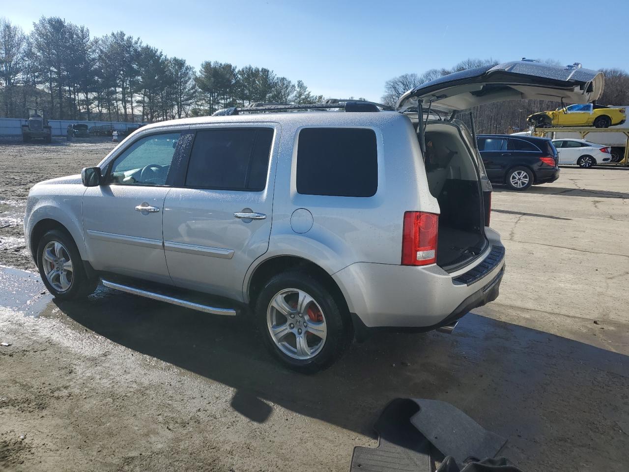 2012 Honda Pilot VIN 5FNYF4H52CB066676 Copart auction photo, side damage thumbnail 2
