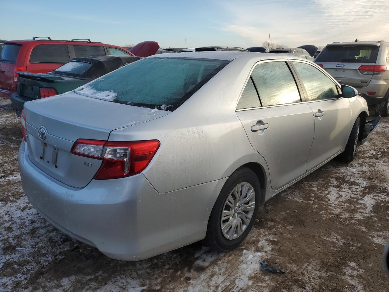 2013 Toyota Camry VIN 4T4BF1FK1DR297589 Copart auction photo, front end damage thumbnail 3