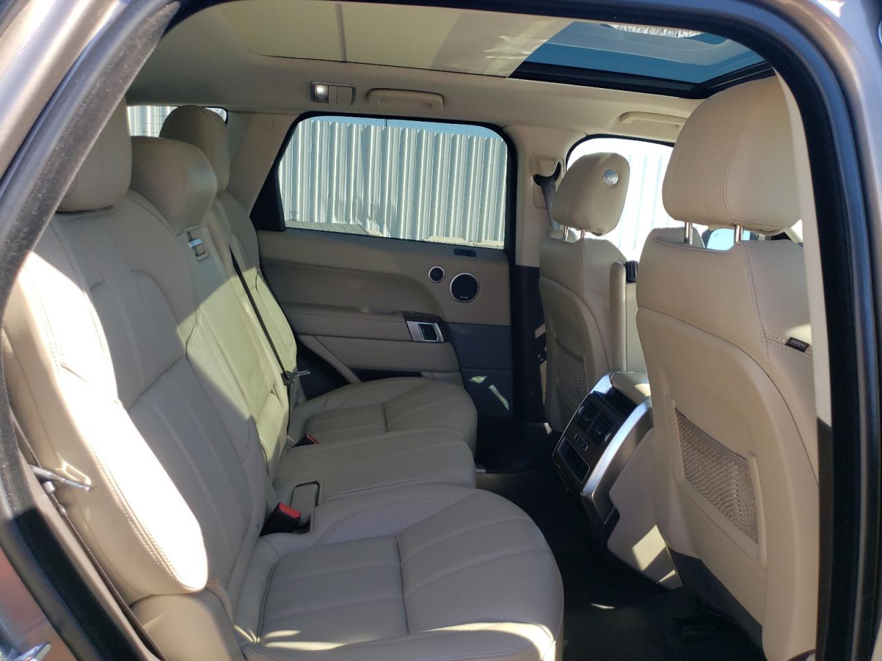 2015 Land Rover Range Rover VIN SALWR2VFXFA536622 Copart auction photo, front end damage thumbnail 11