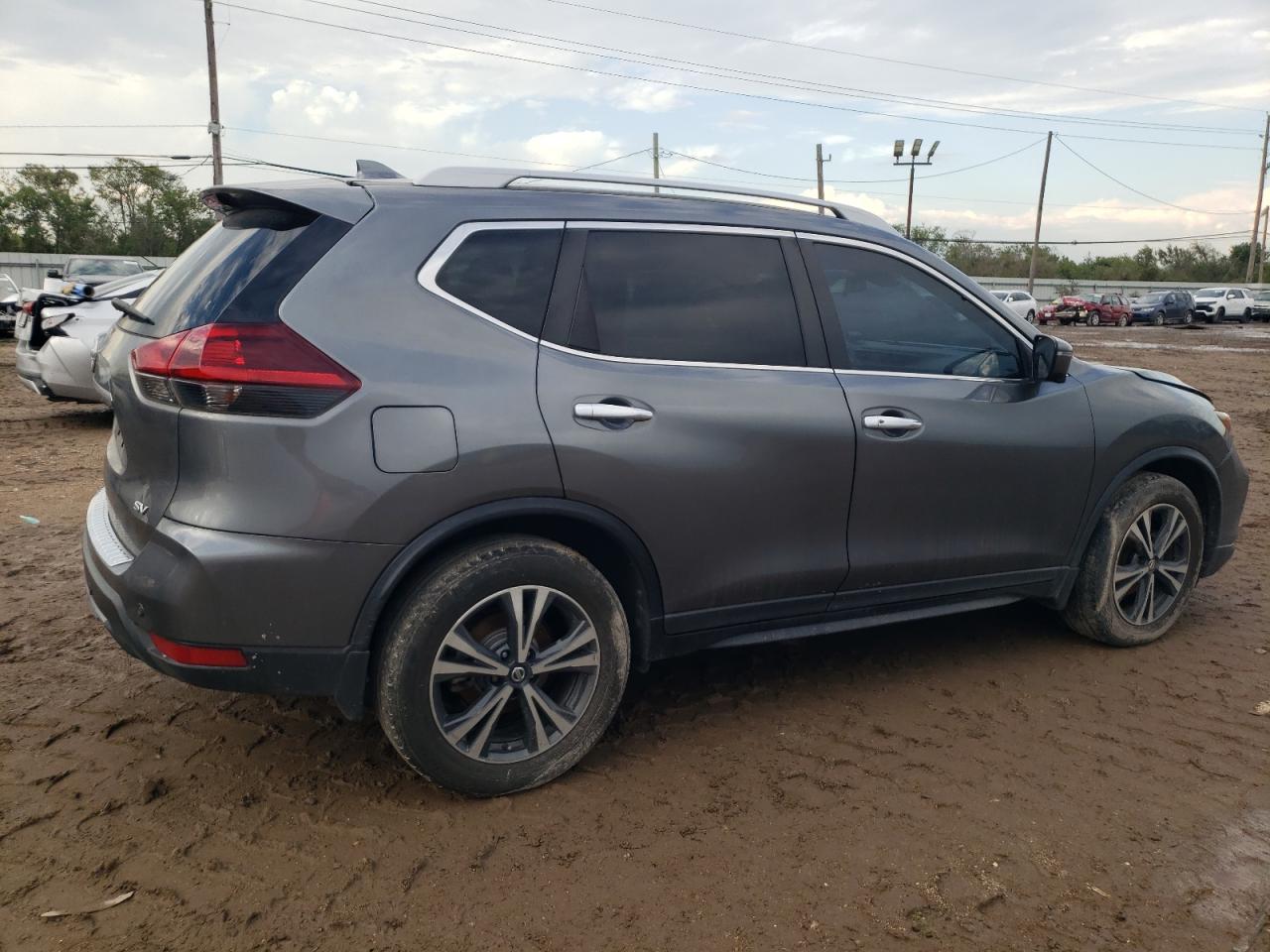 2019 Nissan Rogue VIN 5N1AT2MT7KC784220 Copart auction photo, front end / mechanical damage thumbnail 3