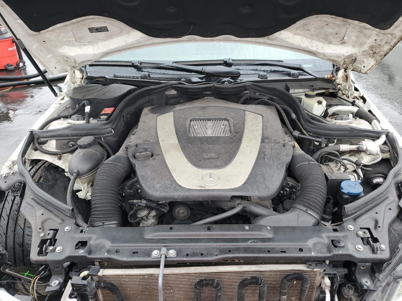 2011 Mercedes-Benz C-klasse VIN WDDGF5EB5BR172551 Copart auction photo, front end / side damage thumbnail 11