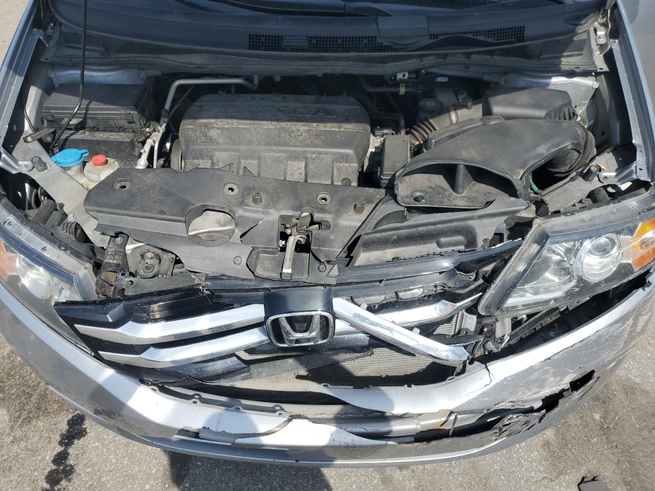2016 Honda Odyssey VIN 5FNRL5H36GB144433 Copart auction photo, rear end / front end damage thumbnail 13