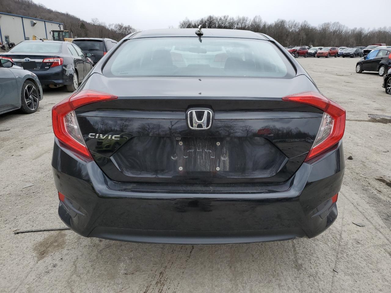 2018 Honda Civic VIN 2HGFC2F77JH603415 Copart auction photo, front end / side damage thumbnail 6