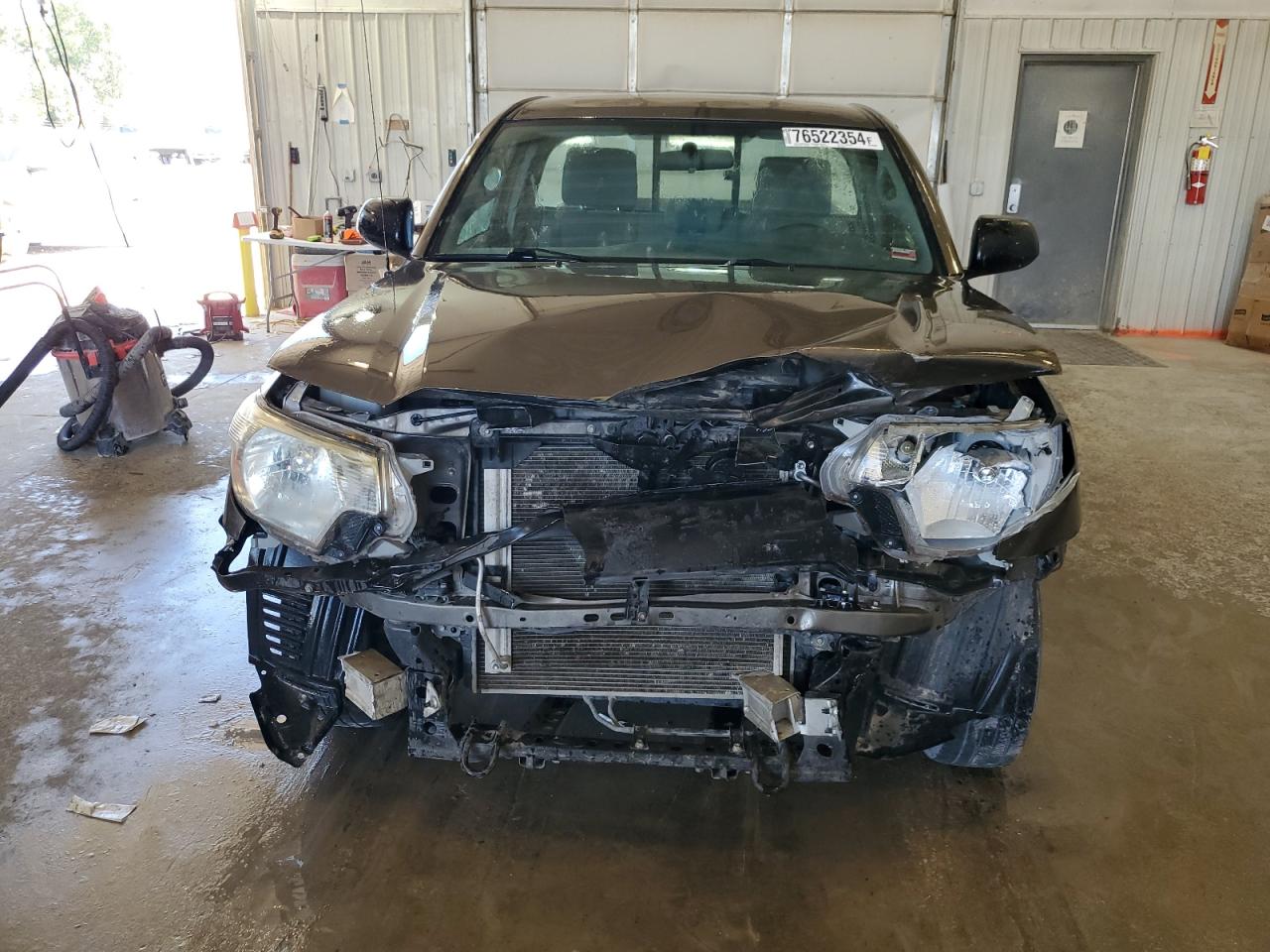 2012 Toyota Tacoma VIN 5TFNX4CN4CX013572 Copart auction photo, front end / hail damage thumbnail 5