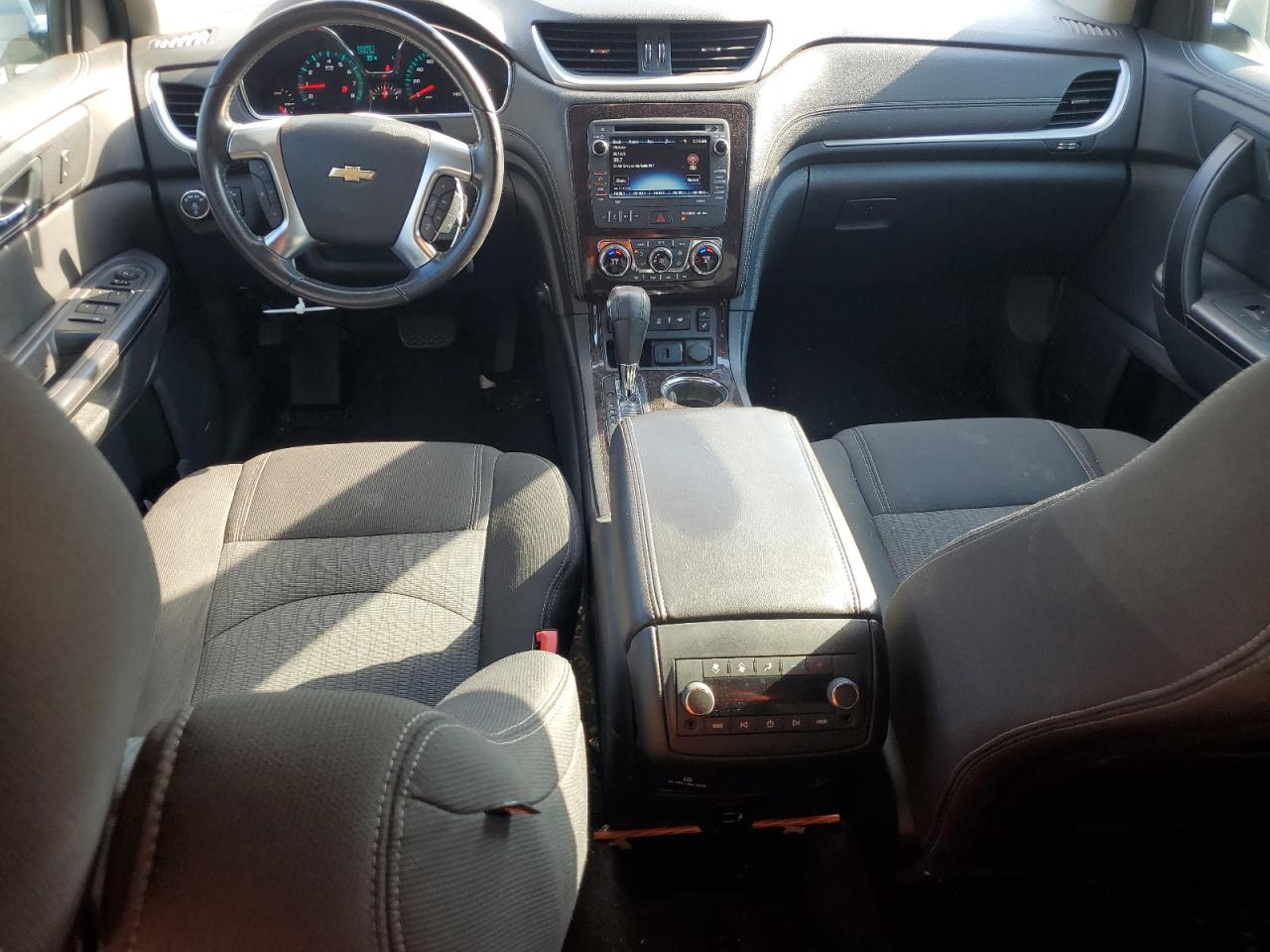 2017 Chevrolet Traverse VIN 1GNKRGKDXHJ102054 Copart auction photo, rear end / front end damage thumbnail 8