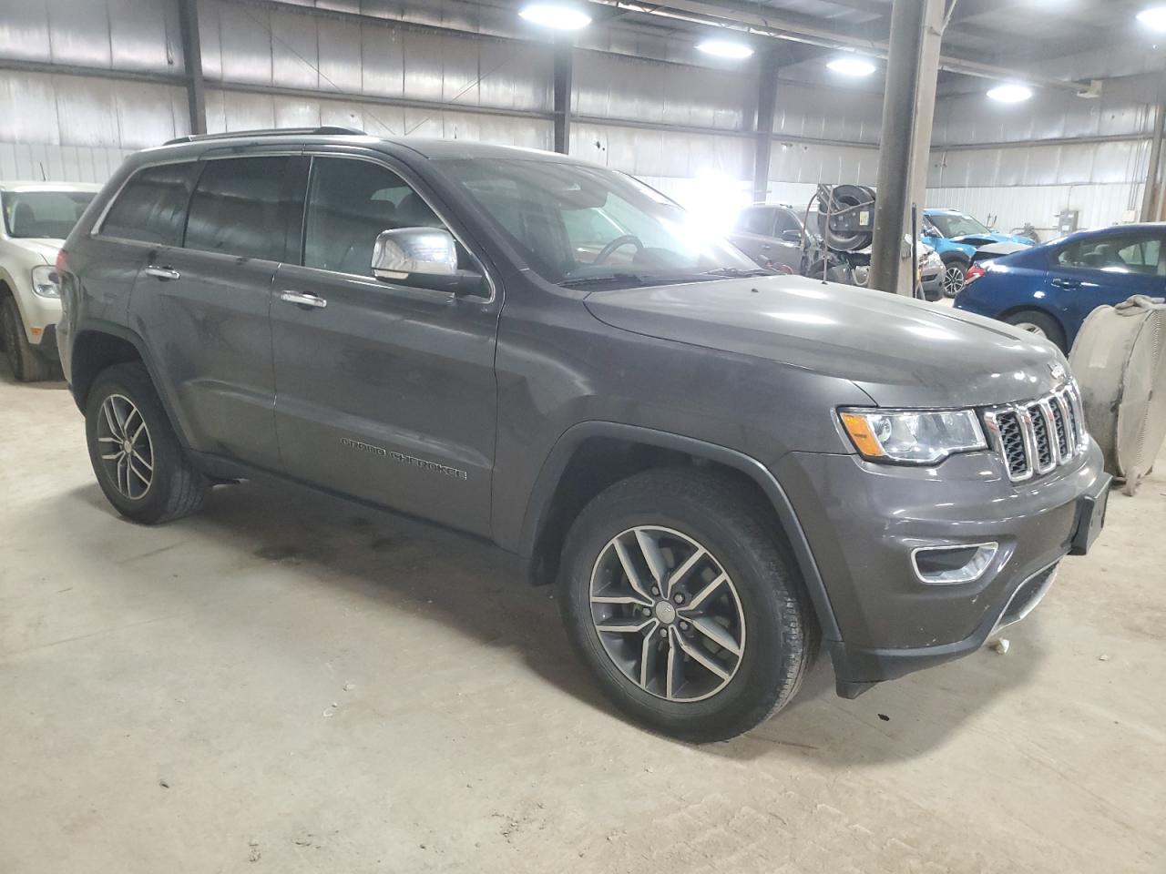 2017 Jeep Grand Cherokee VIN 1C4RJFBG4HC787191 Copart auction photo, front end / minor dent/scratches damage thumbnail 4