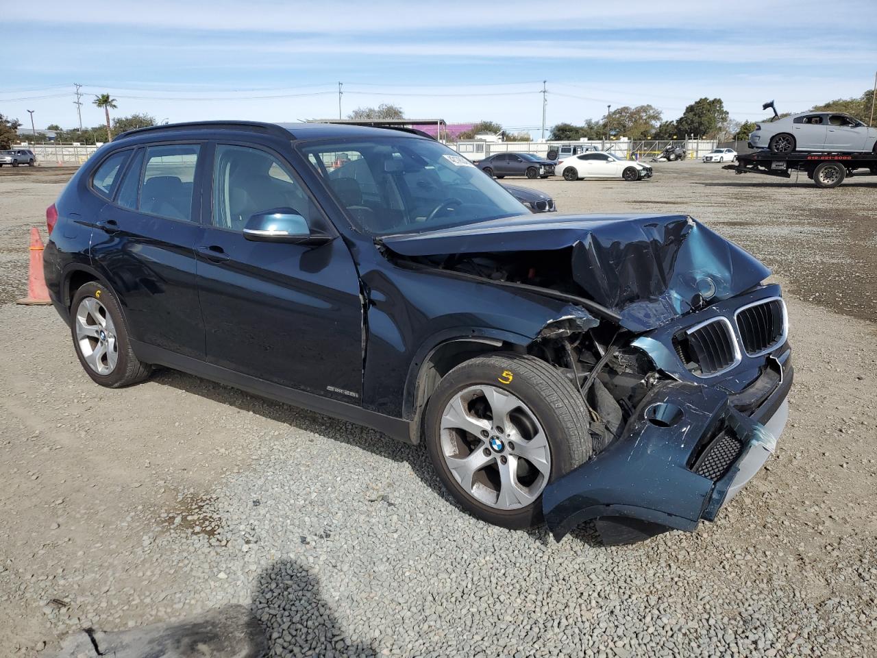 2014 BMW X1 VIN WBAVM1C50EVW53667 Copart auction photo, front end / minor dent/scratches damage thumbnail 4