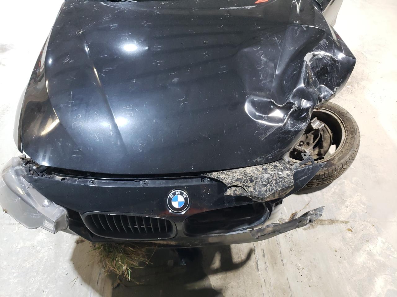 2015 BMW 3er VIN WBA3B1C53FP681398 Copart auction photo, front end / undercarriage damage thumbnail 11