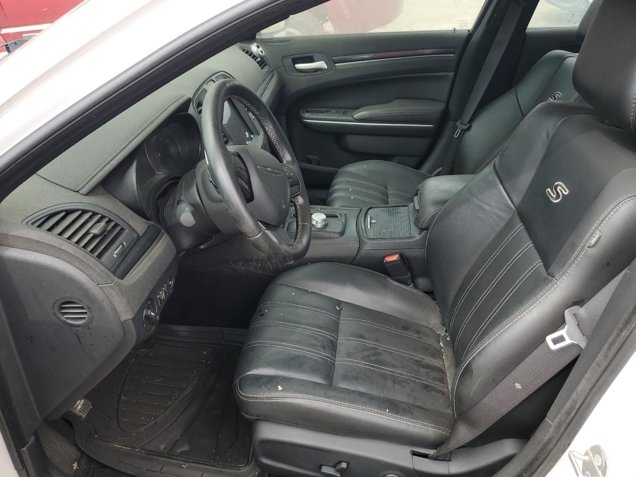 2018 Chrysler 300 VIN 2C3CCAGG6JH149639 Copart auction photo, burn damage thumbnail 7