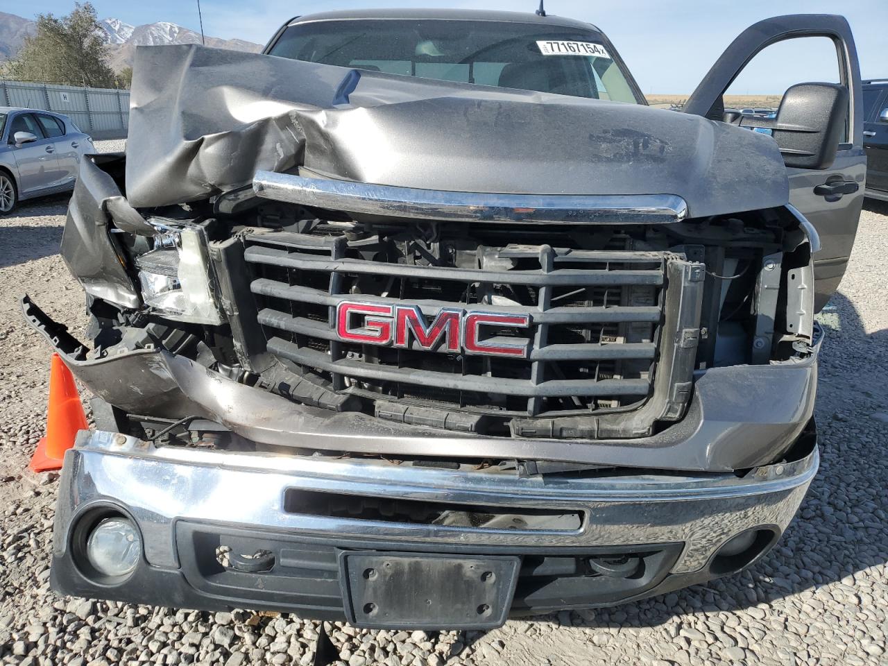 2008 GMC Sierra VIN 1GTHK23678F171829 Copart auction photo, front end damage thumbnail 11