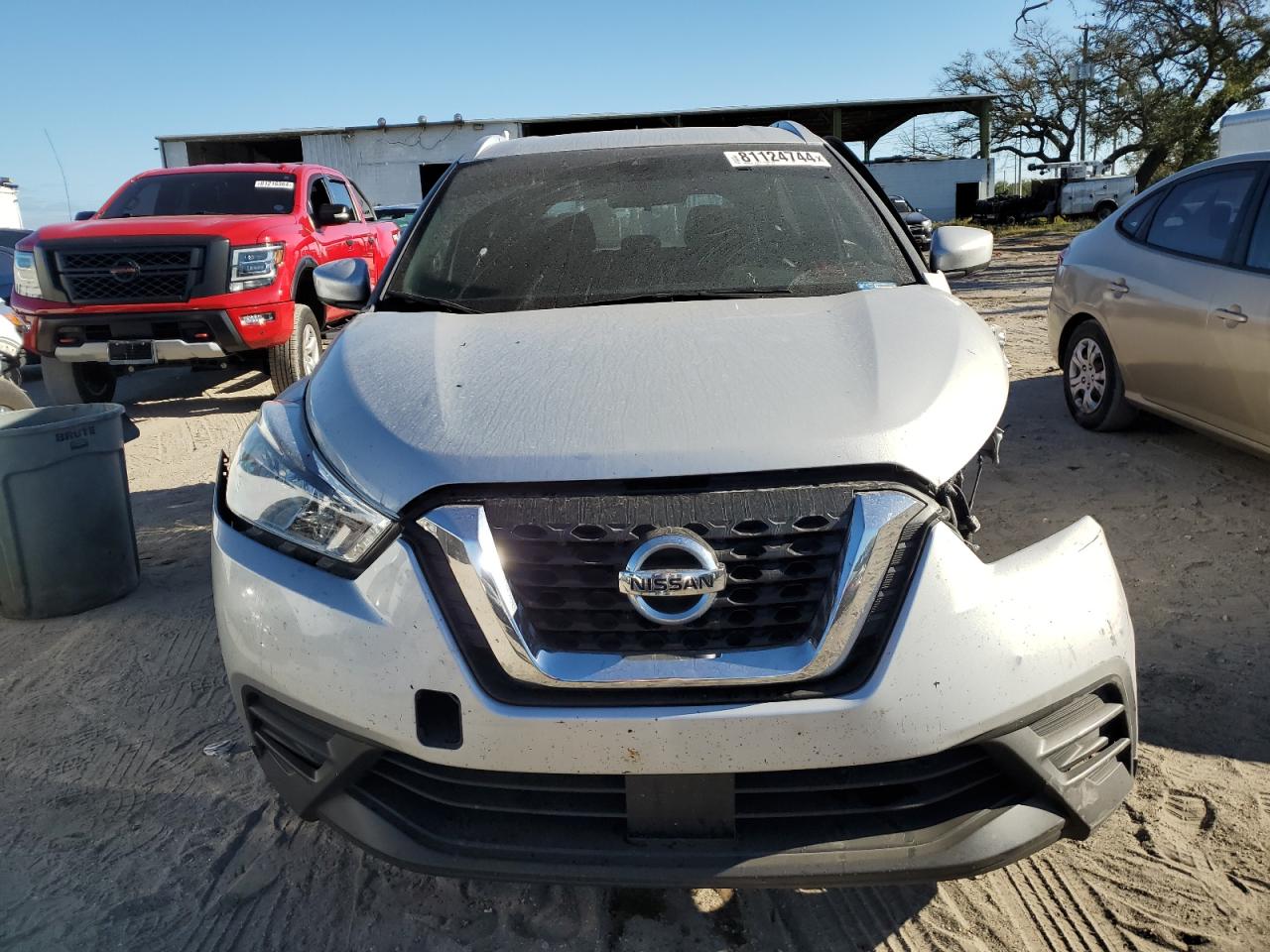 2020 Nissan Kicks VIN 3N1CP5CV5LL521528 Copart auction photo, front end / side damage thumbnail 5