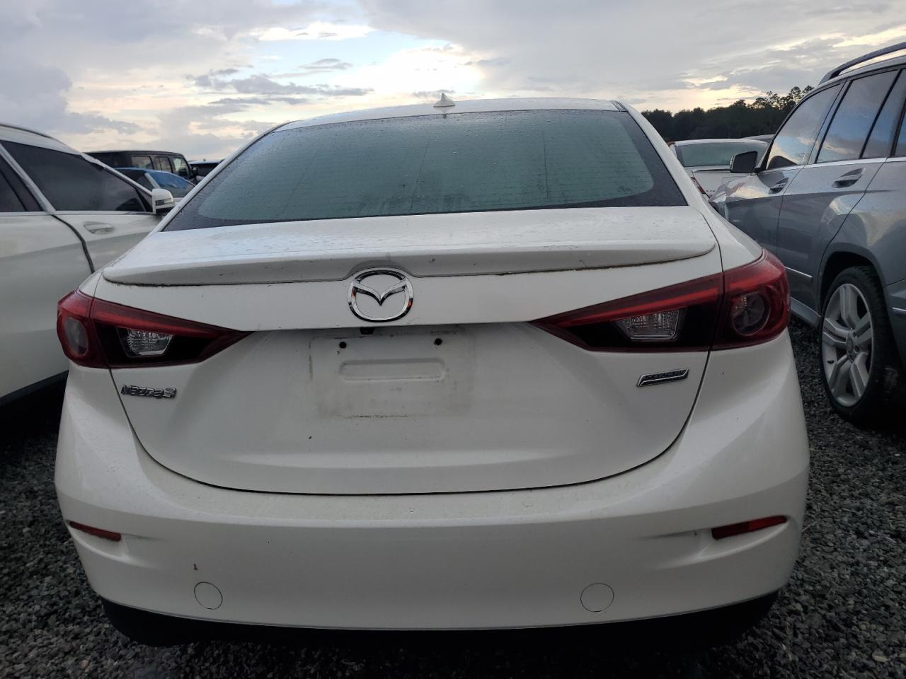 2018 Mazda 3 VIN 3MZBN1W36JM170716 Copart auction photo, water/flood / minor dent/scratches damage thumbnail 6