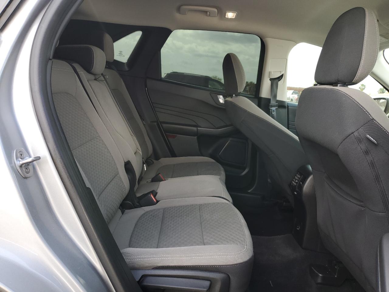 2021 Ford Escape VIN 1FMCU0G60MUB26476 Copart auction photo, front end / minor dent/scratches damage thumbnail 11