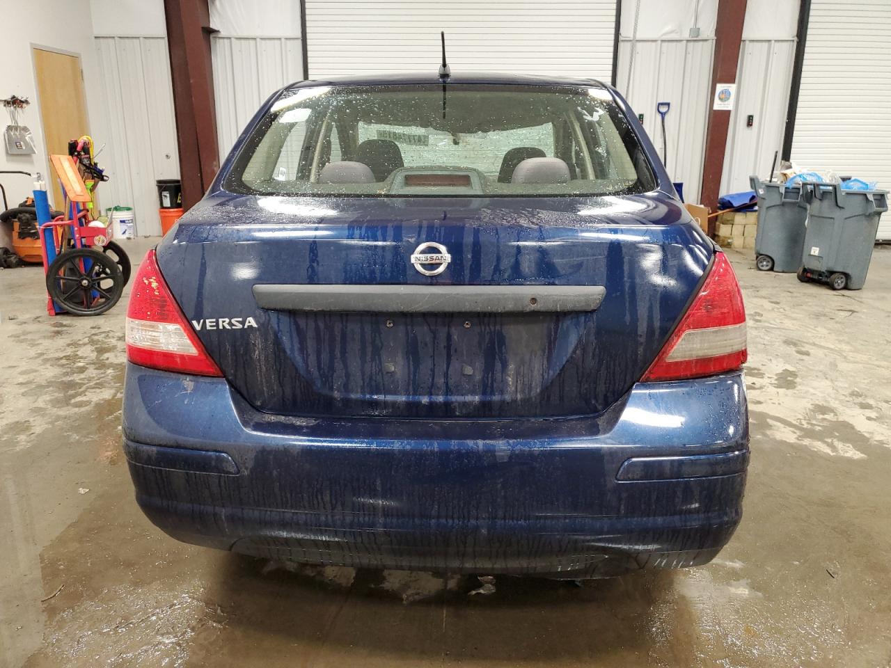 2010 Nissan Versa VIN 3N1CC1AP8AL351848 Copart auction photo, rollover damage thumbnail 6