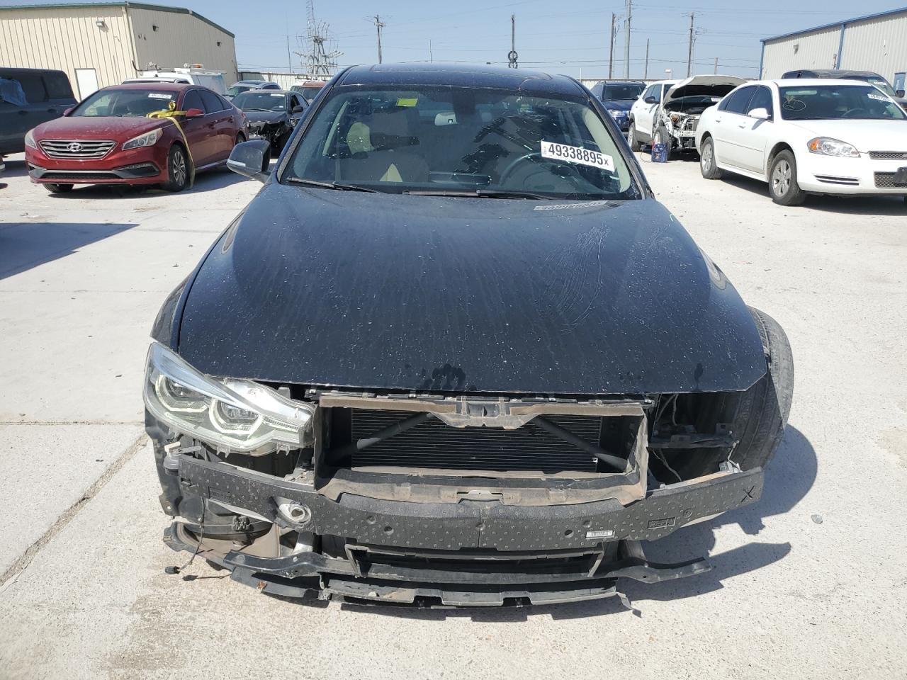 2018 BMW 3er VIN WBA8E1G5XJNU91447 Copart auction photo, front end / side damage thumbnail 5