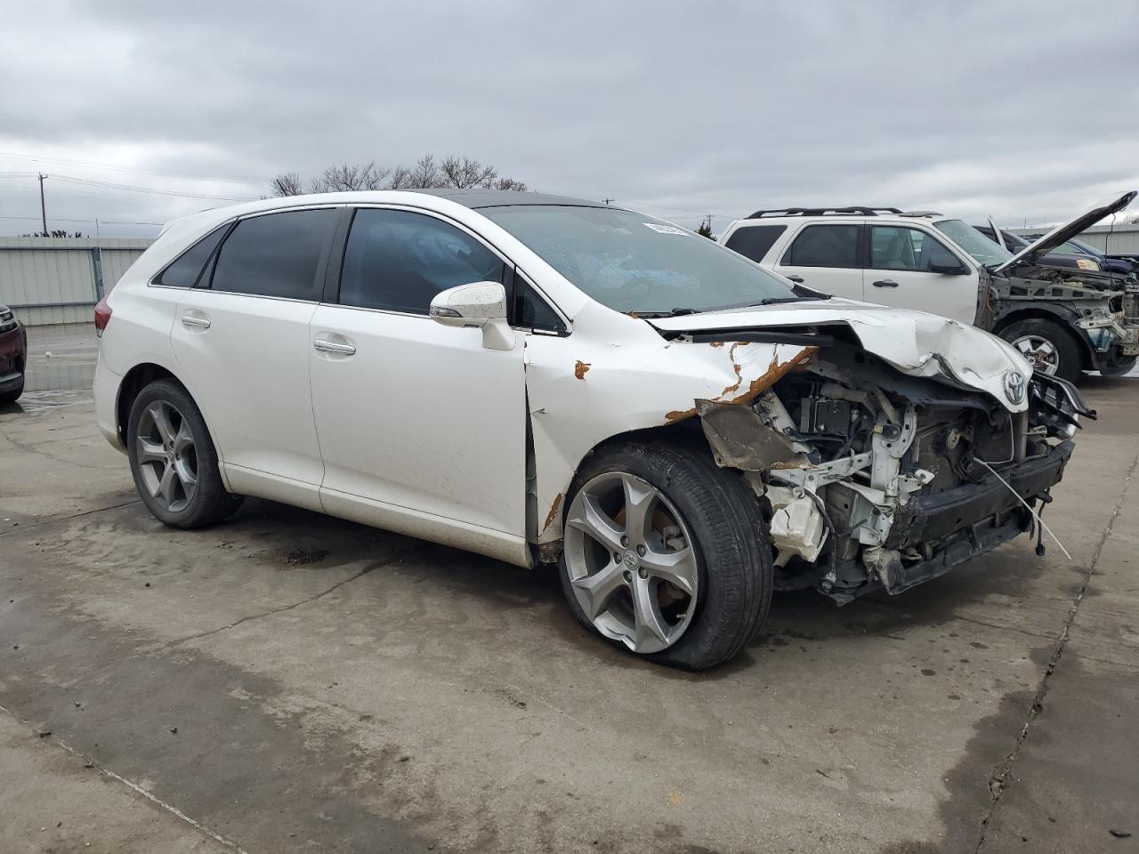 2013 Toyota Venza VIN 4T3ZK3BBXDU060709 Copart auction photo, front end damage thumbnail 4