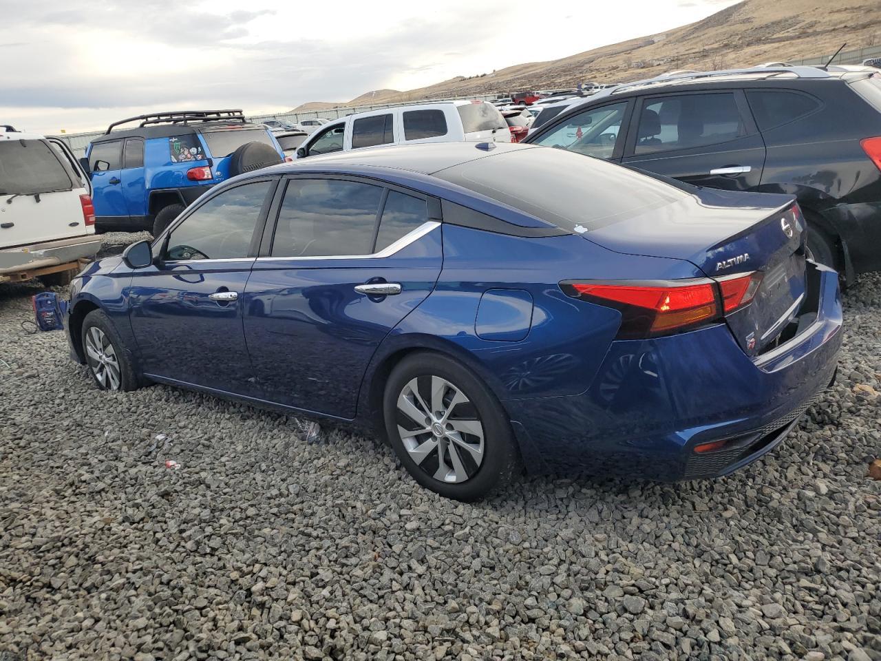 2020 Nissan Altima VIN 1N4BL4BV7LC263269 Copart auction photo, side / rear end damage thumbnail 2