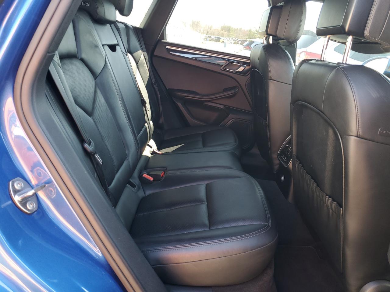 2017 Porsche Macan VIN WP1AB2A53HLB13356 Copart auction photo, front end / undercarriage damage thumbnail 11