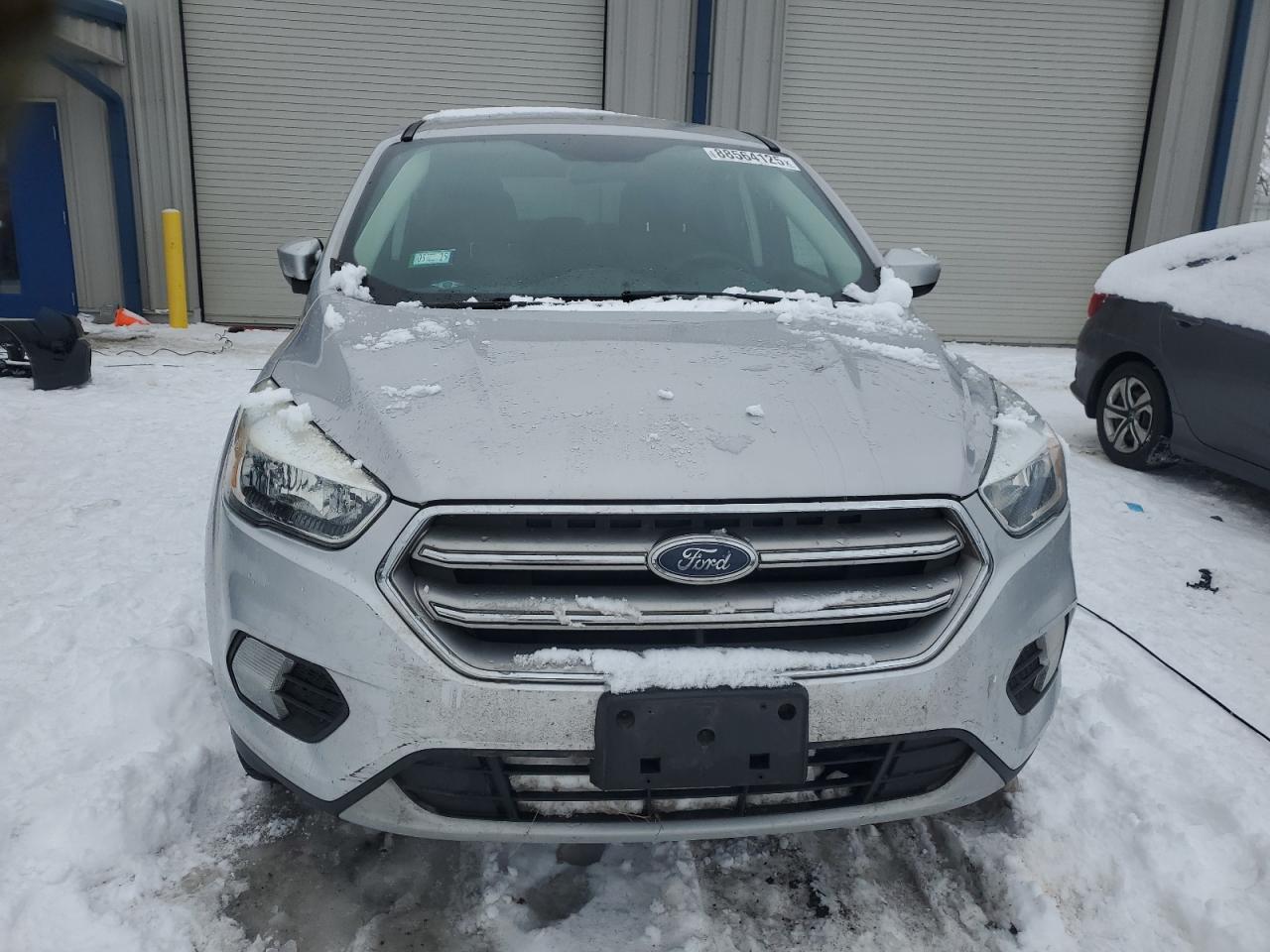 2017 Ford Escape VIN 1FMCU0GD9HUB38209 Copart auction photo, side damage thumbnail 5