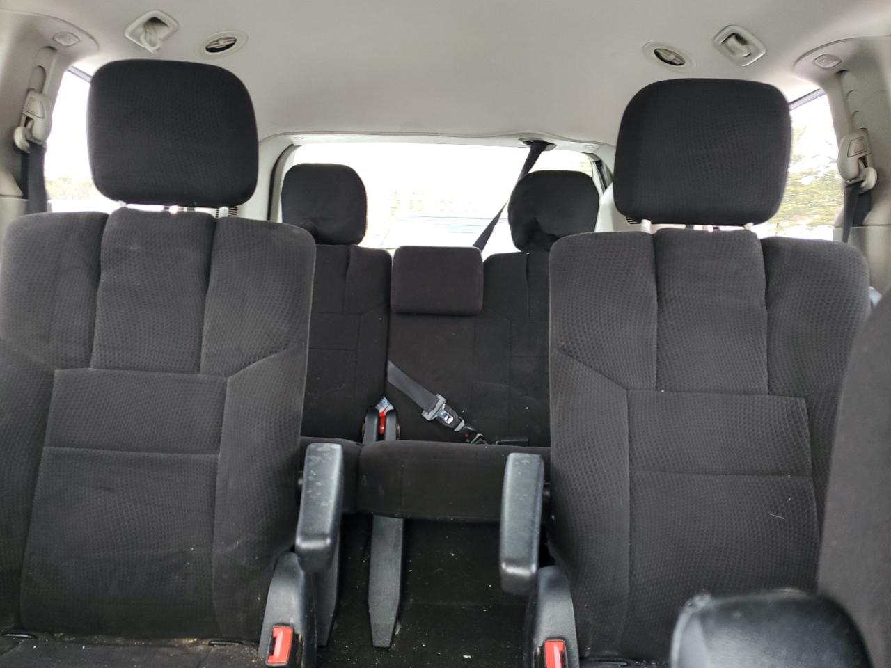2012 Dodge Caravan VIN 2C4RDGCG6CR123597 Copart auction photo, rear end / minor dent/scratches damage thumbnail 10