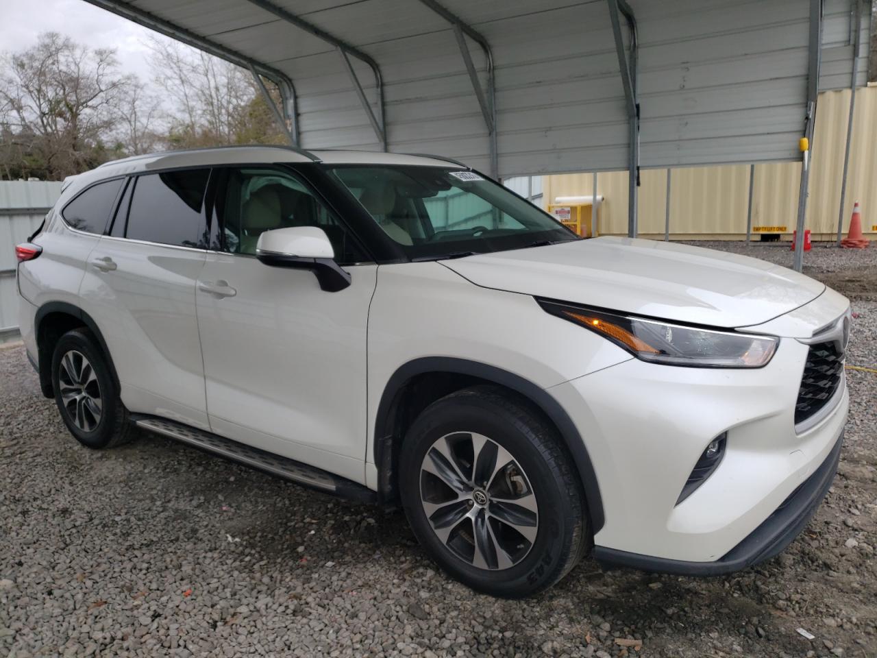 2021 Toyota Highlander VIN 5TDGZRAH3MS068325 Copart auction photo, side / rear end damage thumbnail 4