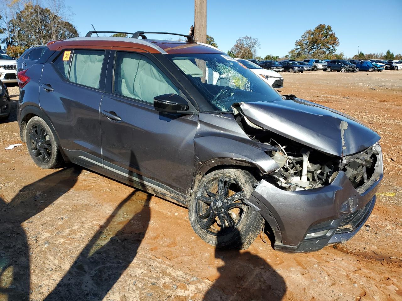 2020 Nissan Kicks VIN 3N1CP5DV9LL568107 Copart auction photo, front end damage thumbnail 4