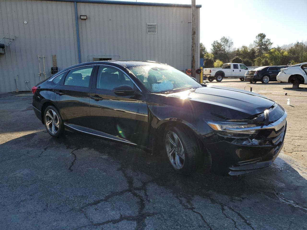 2018 Honda Accord VIN 1HGCV1F6XJA216192 Copart auction photo, front end damage thumbnail 4