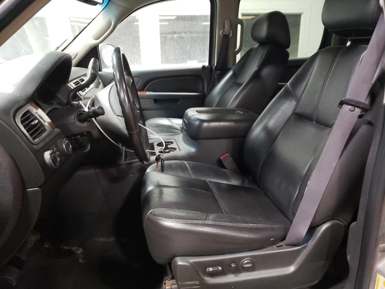 2011 GMC Yukon VIN 1GKS2LE37BR298699 Copart auction photo, hail / rear end damage thumbnail 7