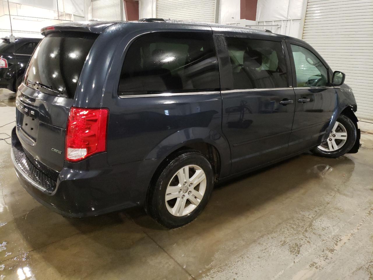 2013 Dodge Caravan VIN 2C4RDGDG2DR751401 Copart auction photo, front end / side damage thumbnail 3