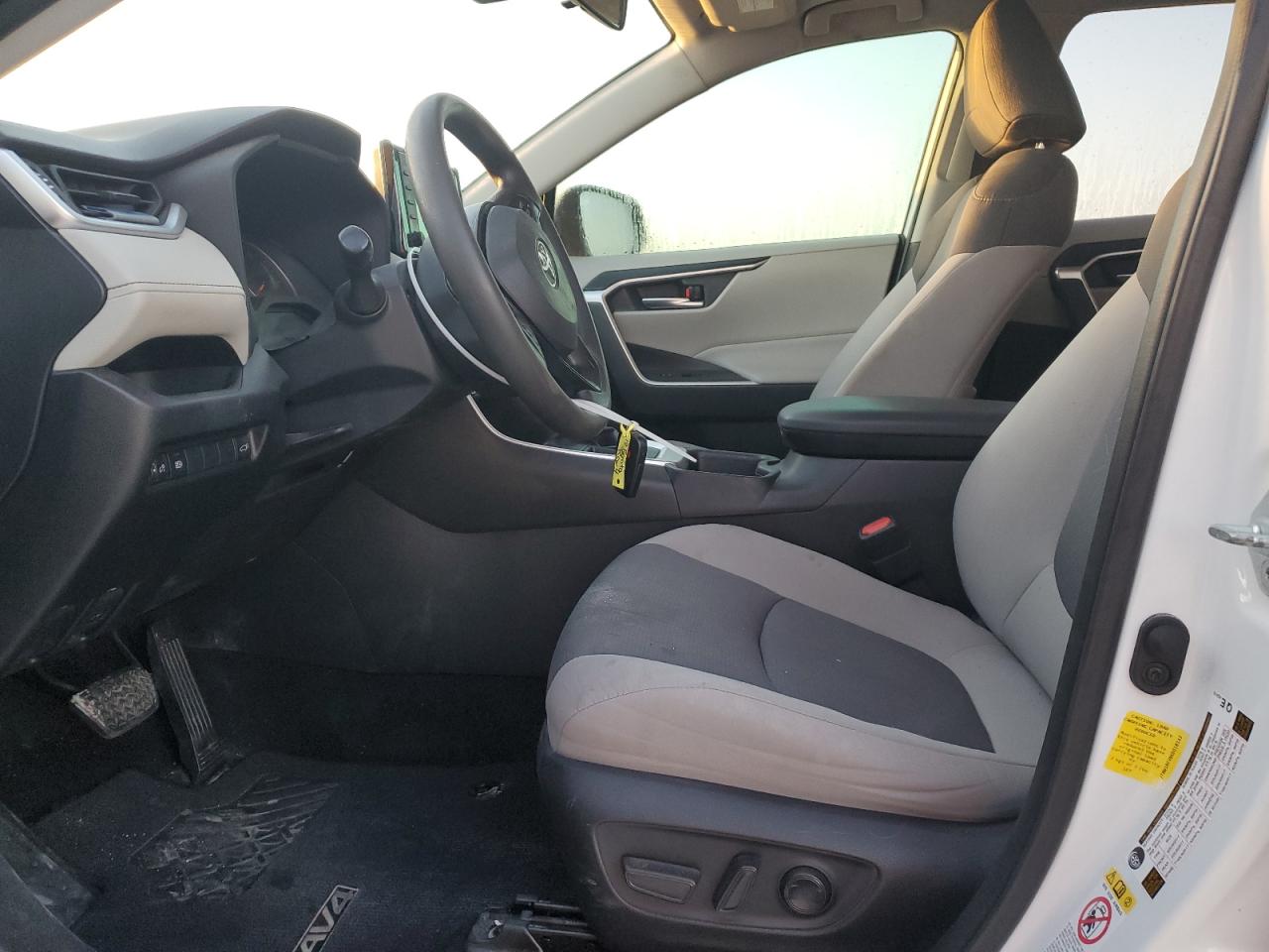 2019 Toyota RAV 4 VIN JTMW1RFV8KD018143 Copart auction photo, front end damage thumbnail 7
