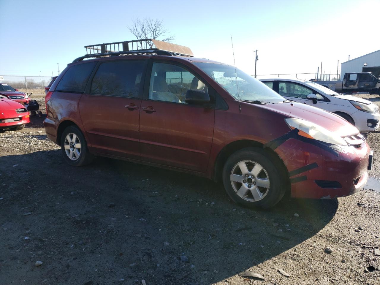 2009 Toyota Sienna VIN 5TDZK23C89S254598 Copart auction photo, front end / side damage thumbnail 4