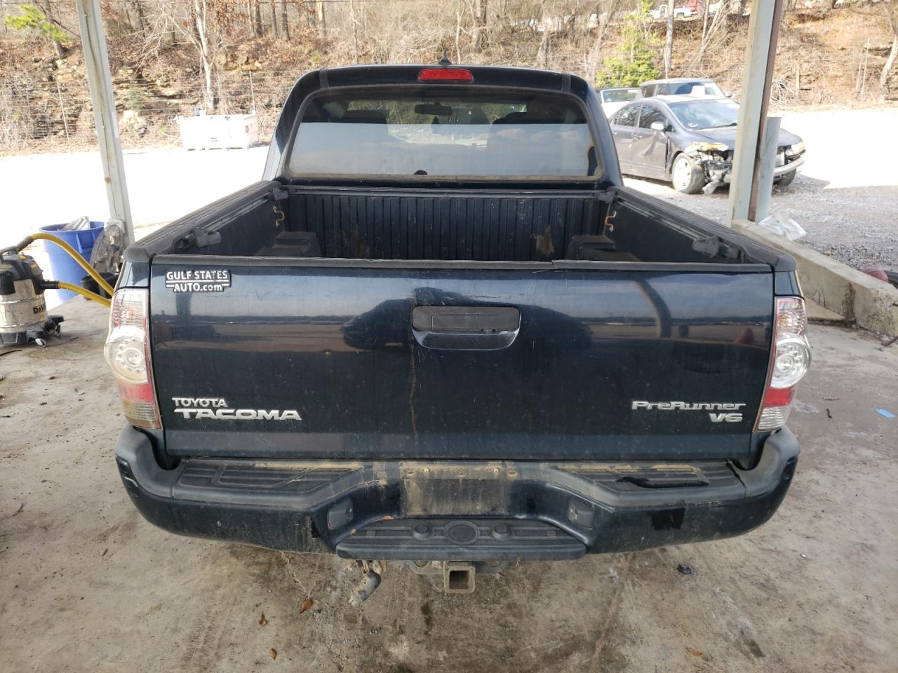 2015 Toyota Tacoma VIN 5TFJU4GN1FX070799 Copart auction photo, front end damage thumbnail 6