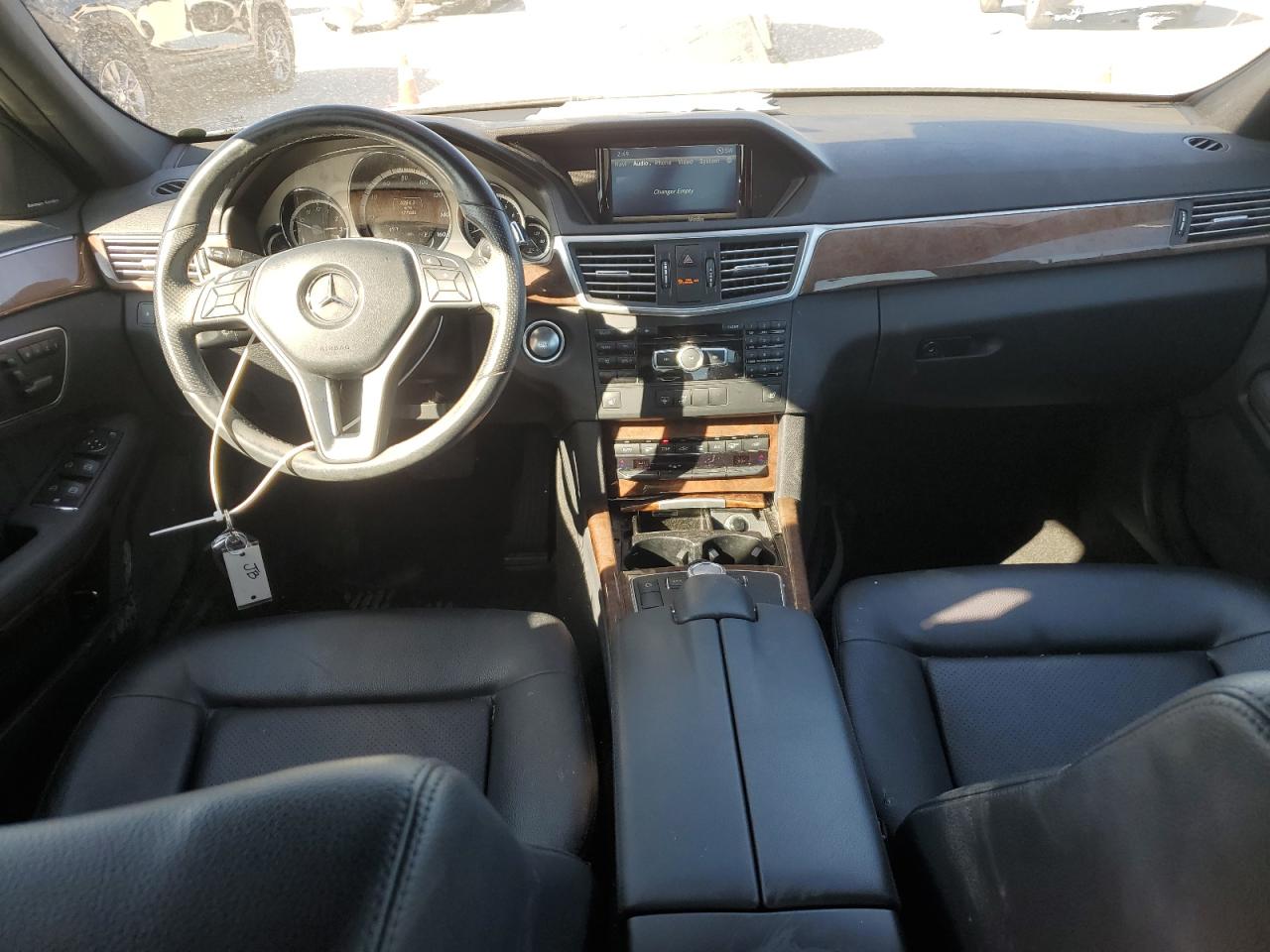 2013 Mercedes-Benz E-klasse VIN WDDHF8JB5DA666860 Copart auction photo, front end damage thumbnail 8