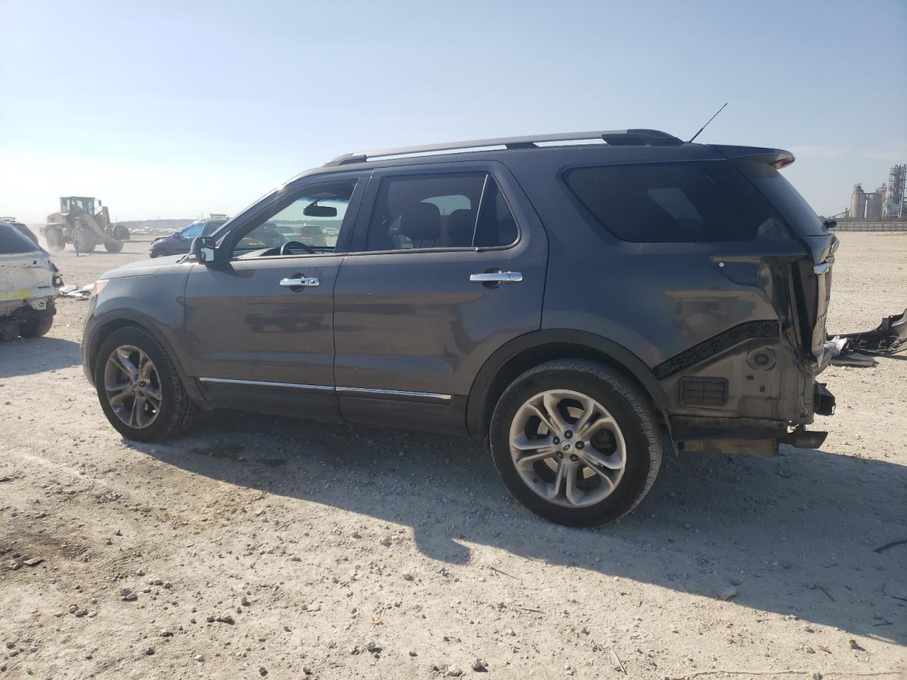 2015 Ford Explorer VIN 1FM5K7F83FGA15500 Copart auction photo, rear end damage thumbnail 2