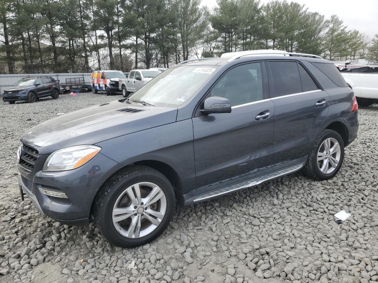 2015 Mercedes-Benz M-klasse VIN 4JGDA5HB0FA574100
