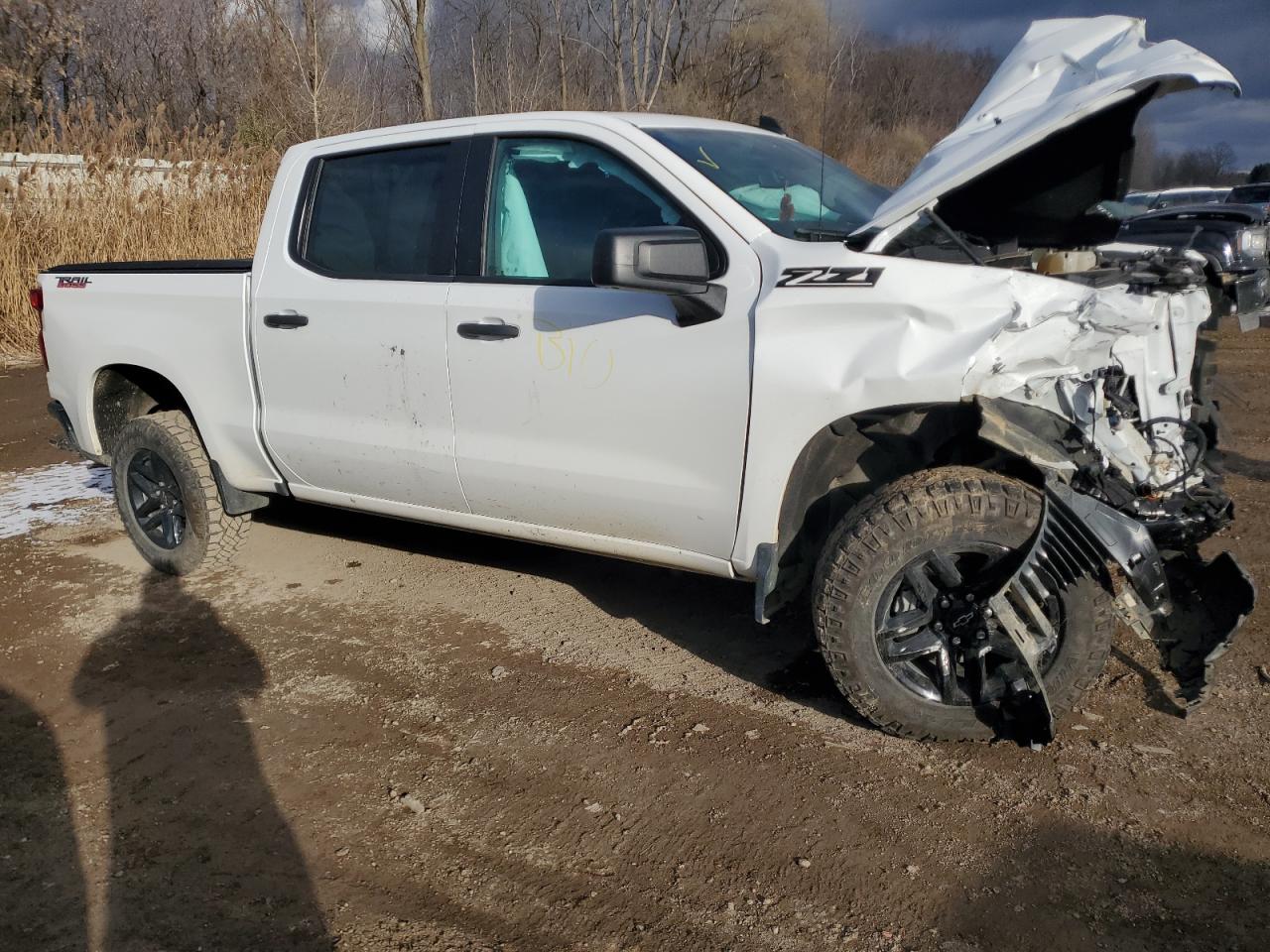 2023 Chevrolet Silverado VIN 3GCUDCED4PG221996 Copart auction photo, front end / side damage thumbnail 4