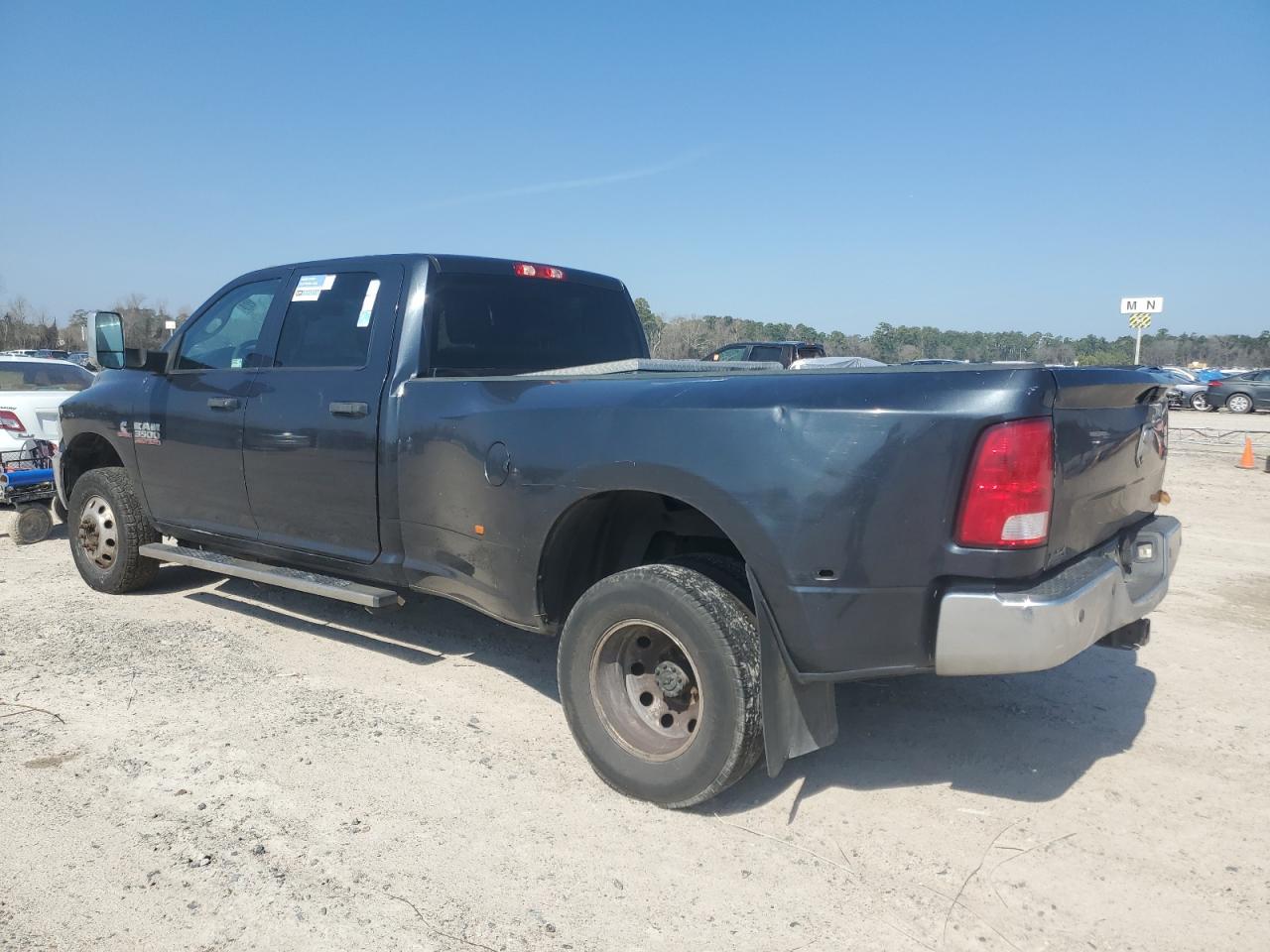 2018 RAM 3500 VIN 3C63RRGLXJG143887 Copart auction photo, rear end / front end damage thumbnail 2